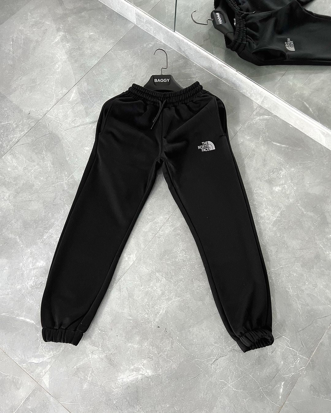 TNF Pant